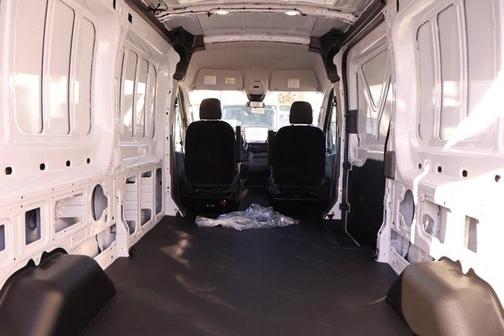 2026 Ford Transit-250 148 WB Medium Roof Cargo