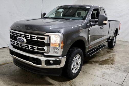 2026 Ford F-350 XLT