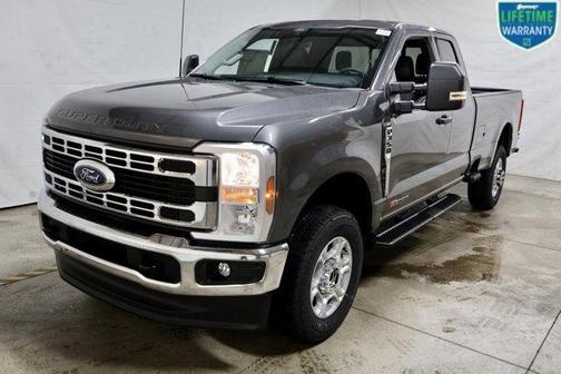 2026 Ford F-350 XLT