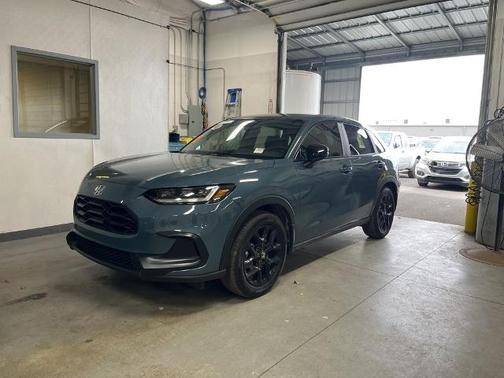 2025 Honda HR-V SPORT