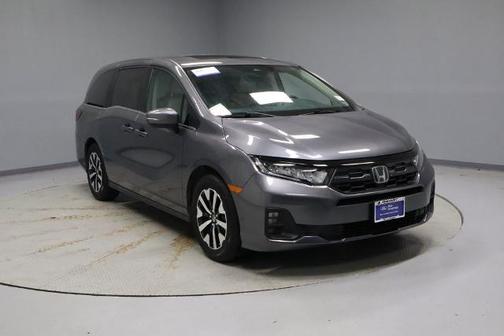 Solar Silver Metallic 2025 Honda Odyssey EX-L