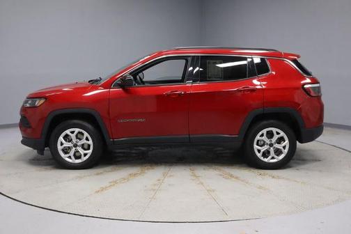 Red 2025 Jeep Compass LATITUDE