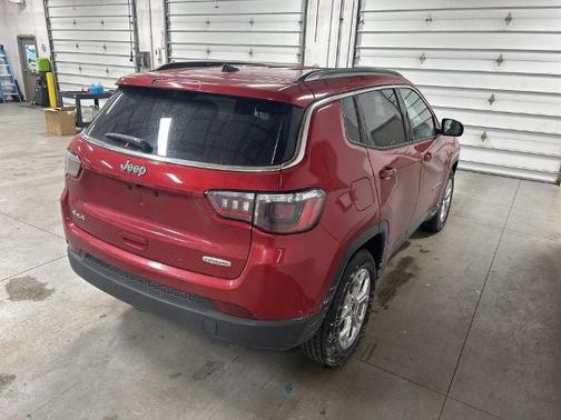 Red 2025 Jeep Compass LATITUDE