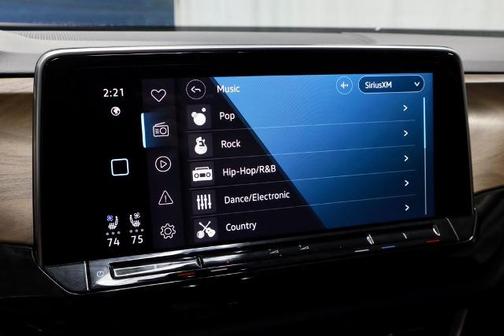 Deep Black Pearl Effect 2025 Volkswagen Atlas 2.0T SE W/ TECHNOLOGY