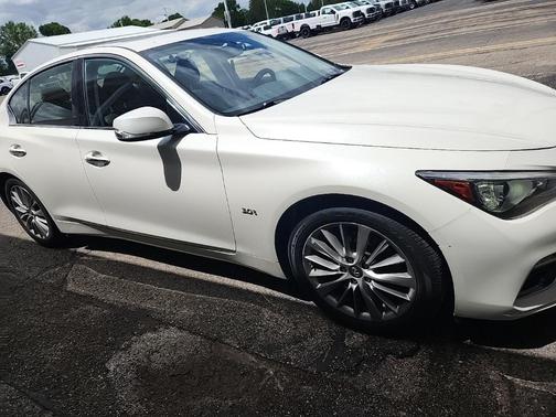 2019 INFINITI Q50 3.0t LUXE