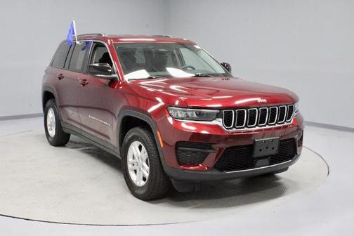 2023 Jeep Grand Cherokee LAREDO