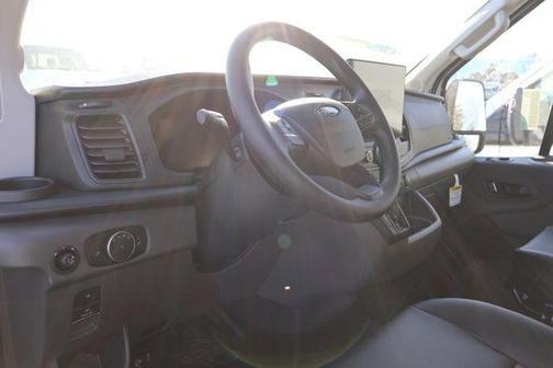 2026 Ford Transit-250 148 WB Medium Roof Cargo