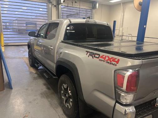 2021 Toyota Tacoma TRD OFF ROAD