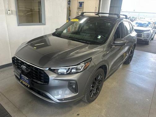 CARBONIZED GRAY METALLIC 2025 Ford Escape ST-LINE ELITE