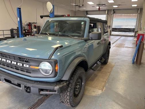 2022 Ford Bronco BLACK DIAMOND
