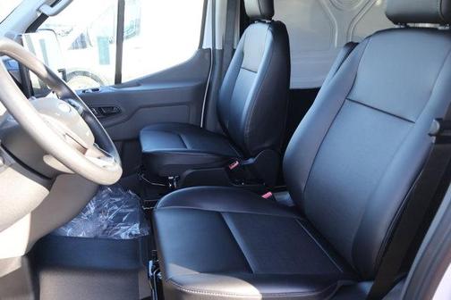 2026 Ford Transit-250 148 WB Medium Roof Cargo