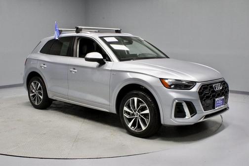 2022 Audi Q5 45 S line quattro Premium
