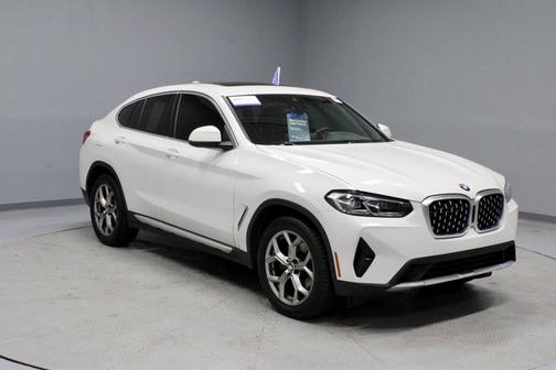 2022 BMW X4 xDrive30i