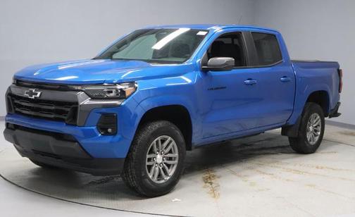 Glacier Blue Metallic 2024 Chevrolet Colorado LT