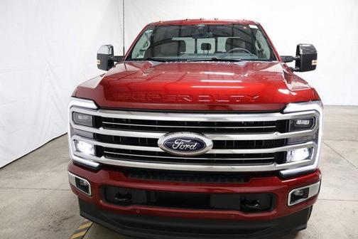 2025 Ford F-350 Platinum