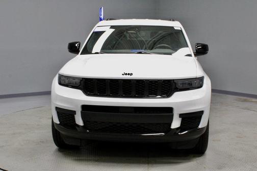 2024 Jeep Grand Cherokee L Laredo
