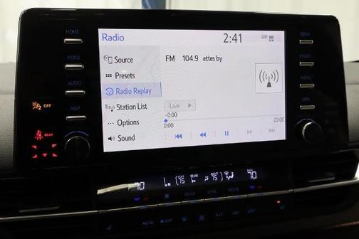2022 Toyota Sienna XLE 7 PASSENGER