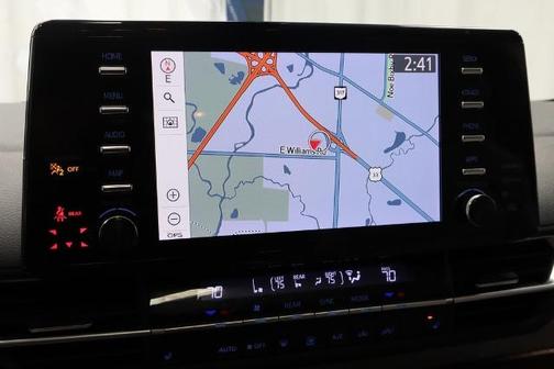 2022 Toyota Sienna XLE 7 PASSENGER