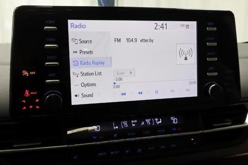 2022 Toyota Sienna XLE 7 PASSENGER