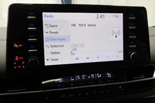 2022 Toyota Sienna XLE 7 PASSENGER