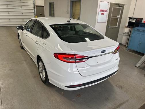 2018 Ford Fusion S