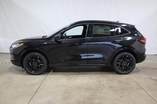 2025 Ford Escape ST-Line Elite