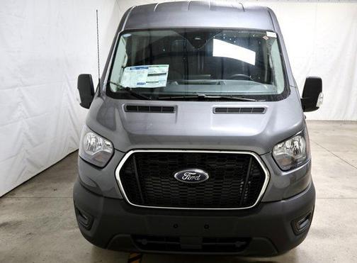 2025 Ford Transit-250 148 WB Medium Roof Cargo