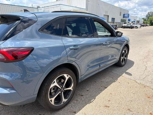 VAPOR BLUE METALLIC 2024 Ford Escape ST-LINE SELECT