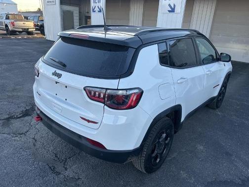 2023 Jeep Compass TRAILHAWK