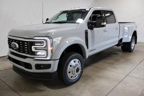 2026 Ford F-450 Platinum