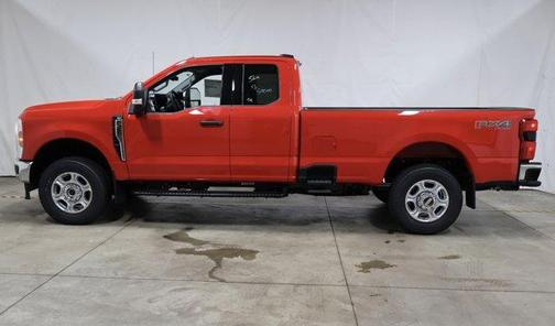 2026 Ford F-350 XLT
