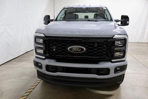 2026 Ford F-350 Lariat Super Duty