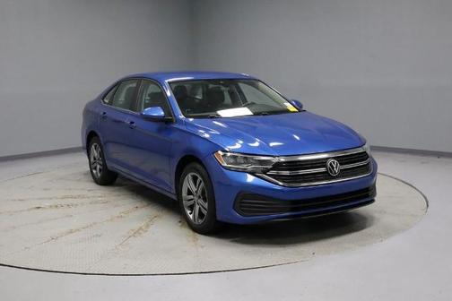 Rising Blue Metallic 2024 Volkswagen Jetta 1.5T SE