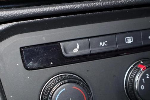 2022 Volkswagen Taos 1.5T S