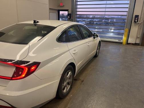 2020 Hyundai SONATA SE