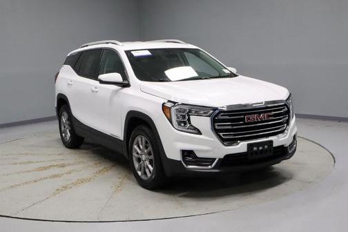 Summit White 2024 GMC Terrain SLT