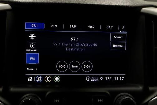 Summit White 2024 GMC Terrain SLT