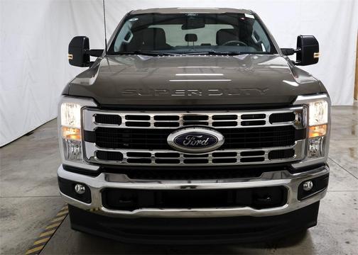 2026 Ford F-350 XLT