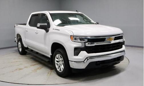 Summit White 2023 Chevrolet Silverado 1500 LT