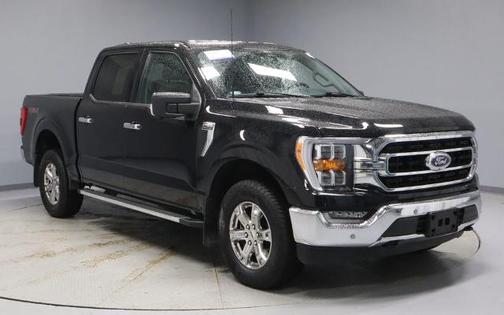 AGATE BLACK METALLIC 2022 Ford F-150 XLT