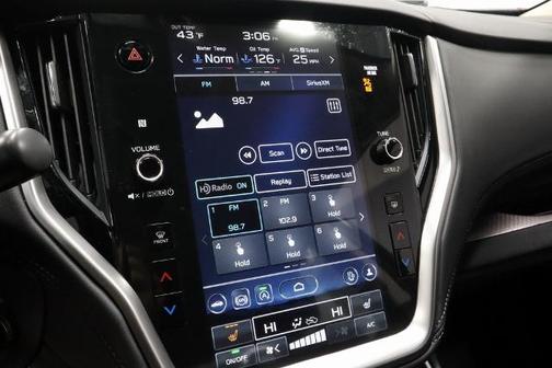 2025 Subaru Legacy PREMIUM