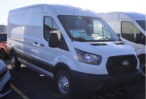 2026 Ford Transit-250 148 WB Medium Roof Cargo