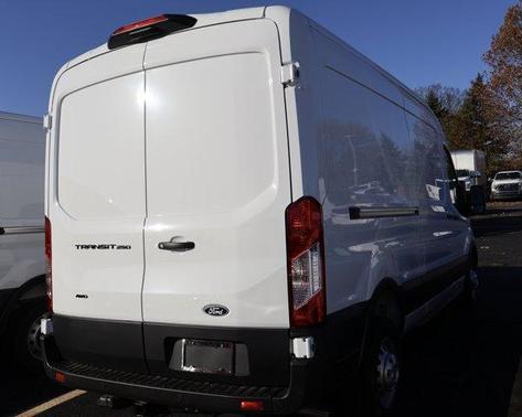 2026 Ford Transit-250 148 WB Medium Roof Cargo