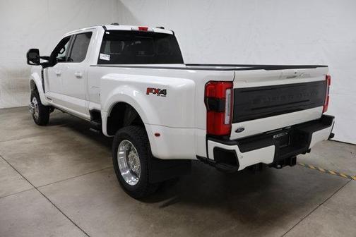 2026 Ford F-450 Platinum