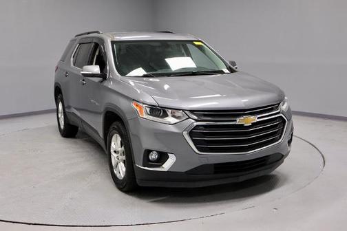 Satin Steel Metallic 2019 Chevrolet Traverse LT W/1LT