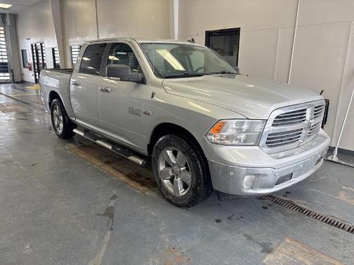 2018 RAM 1500 SLT