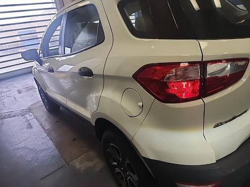 2022 Ford EcoSport S