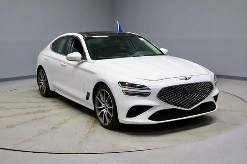 2022 Genesis G70 2.0T