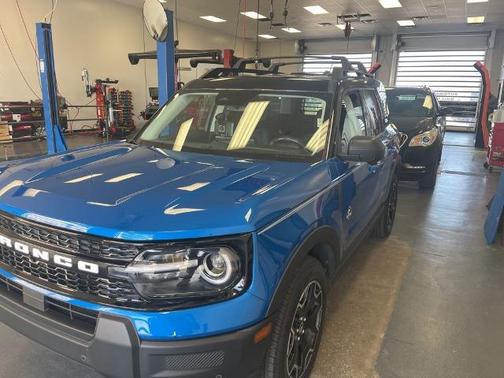 VELOCITY BLUE METALLIC 2025 Ford Bronco Sport OUTER BANKS