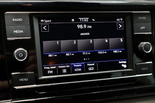 2022 Volkswagen Taos 1.5T S